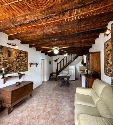 Luby Cortijo El Horno