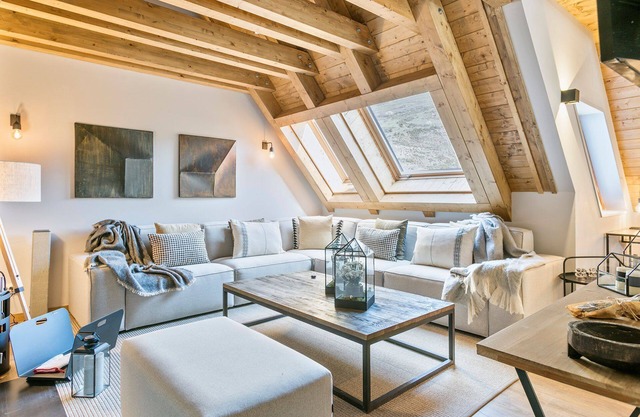 Luderna - Casa Peregrí