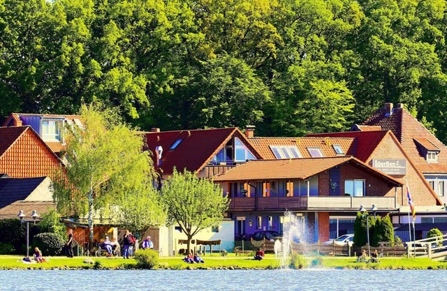 Lüerßen directly by the sea (apartment 2)