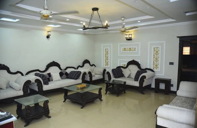 Luscious & Modern 3 Bedrooms Family House