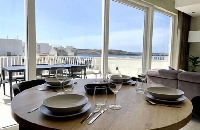 LUX Penthouse Bugibba Seafront