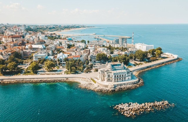 ☀️ Lux Rooftop Studio w. Large 🌊 View Terrace