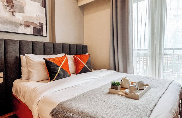 Luxe City Studio Hideaway