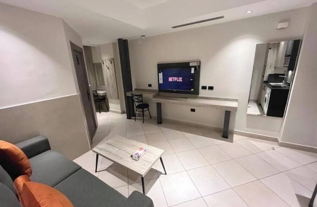 Luxe Stay! Amman City Vibes