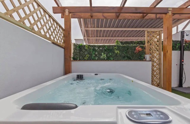 Luxer Holidays - Studio "Garden
