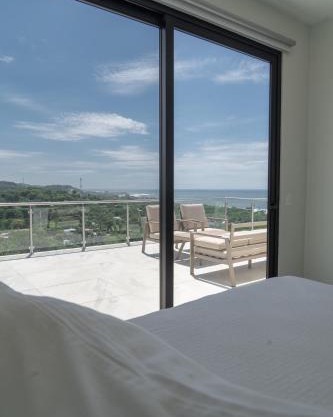 Luxery home in surf city el Sunzal