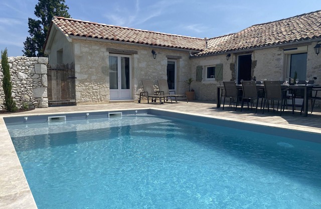 Luxury stone house with view and heated pool