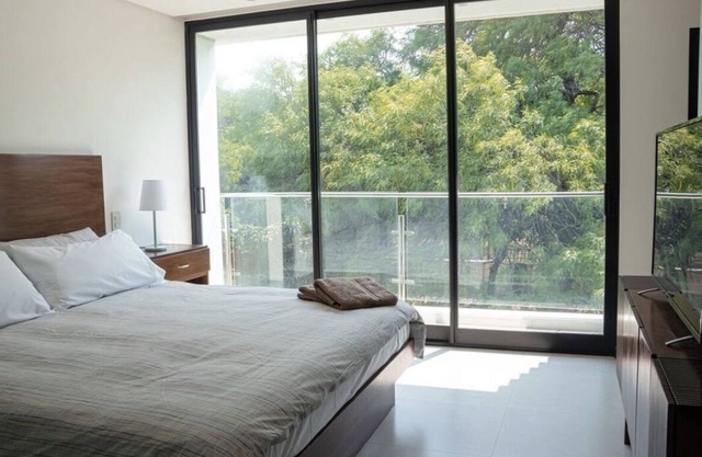 Luxurious stay at modern apartment Equipetrol
