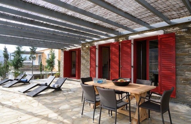 Luxurios Andros Villa with Sea View | Three Bedrooms and Seaviews