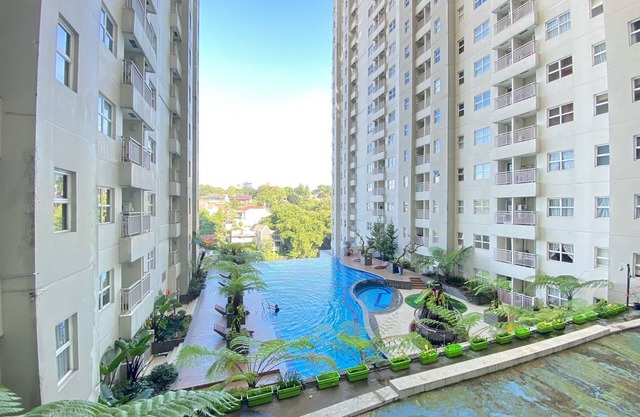 Luxurious 3Br At Apartment Parahyangan Residence