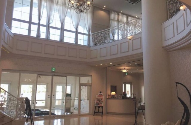 Luxurious and spacious, spacious space on high floor 206