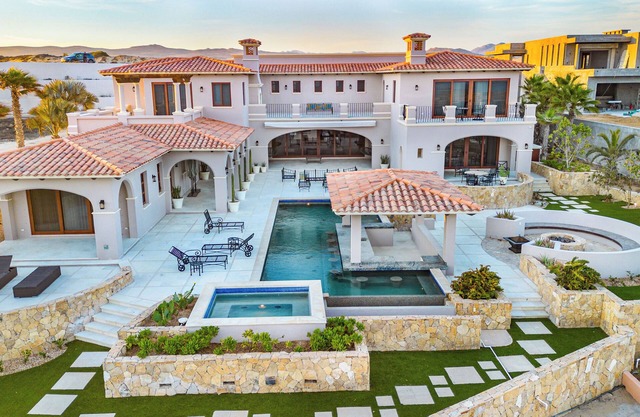 Luxurious Beach Estate Home at Diamante Resort Cabo San Lucas