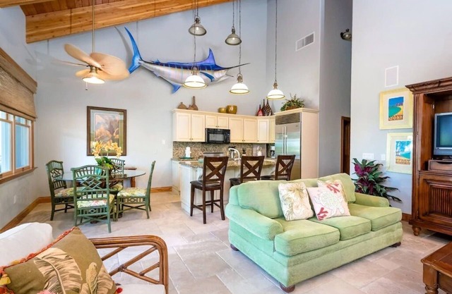 Luxurious Caribbean 2 Bedroom 2 Bath Home