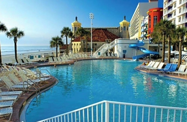 luxurious Club Wyndham Ocean walk beachfront resort