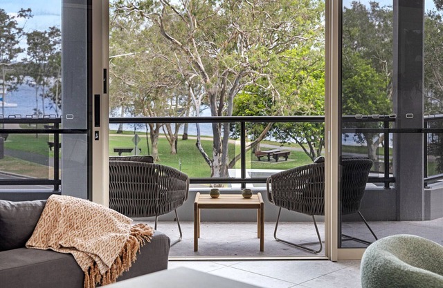 Luxurious Noosa River Bliss at Como