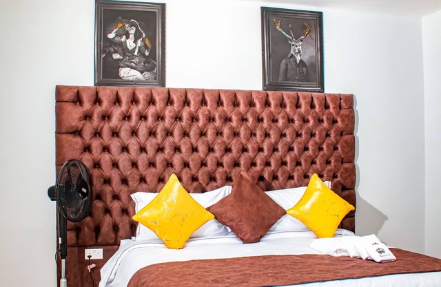 Luxury 3 Bedroom Self Catering Apartment- Masvingo
