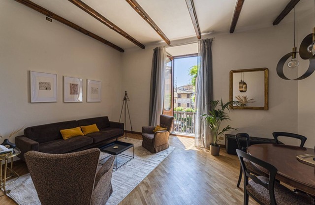 Luxury 3 bedrooms 2 bathrooms terrace view [Piazza Venezia 5*]