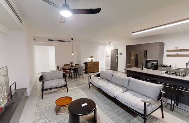 Luxury 4Bedroom new apartment-Beach &Bahai Gardens