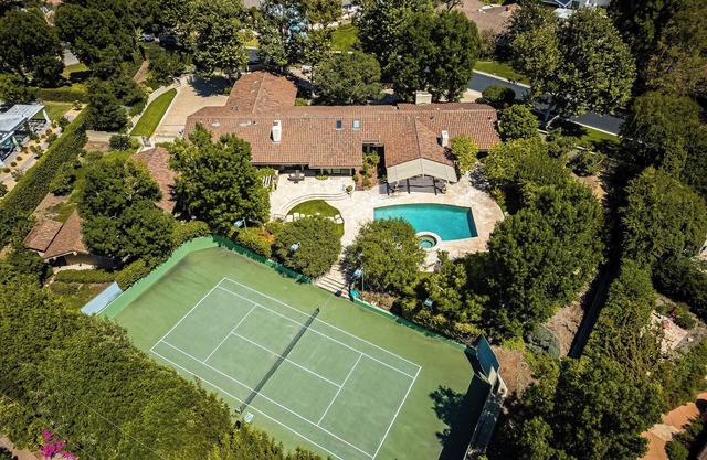 Luxury 5-bedroom OC estate with US Open surface tennis court near Disneyland