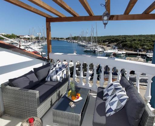 LUXURY APARTMENT LAVANDA