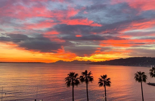 Luxury apartment with panoramic SEA VIEW