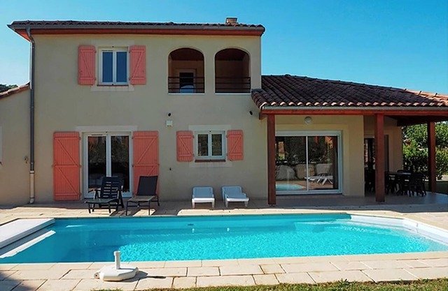 Luxury Ardeche Villa | Villa Alize | 5 Bedrooms | Private Pool