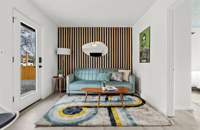 Luxury Bungalow by BSU/DT/Airport/Freewaynn