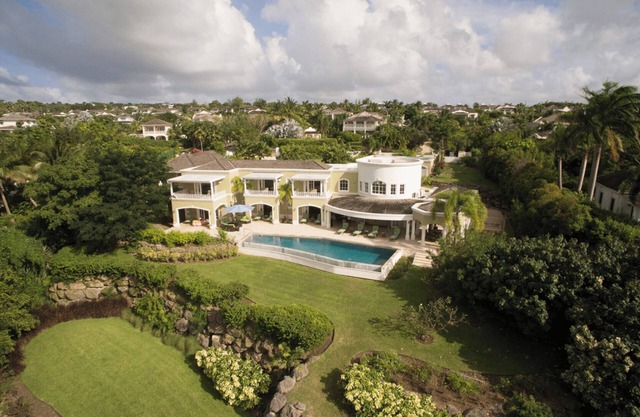 Luxury Celebration Villa with Private Pool & Sunset Views