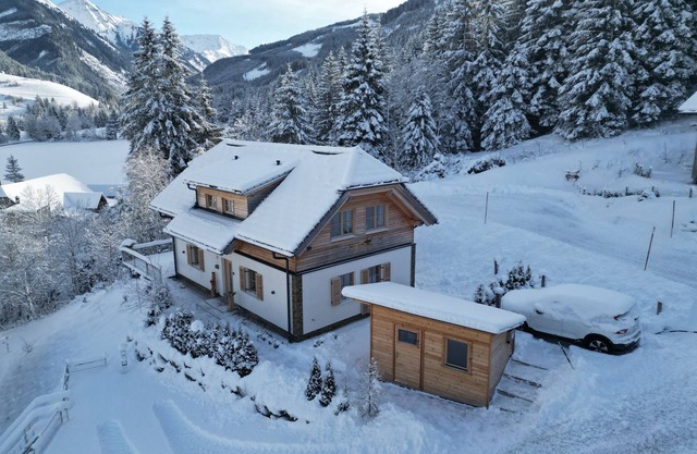 Luxury chalet with 2 terraces, sauna and stove
