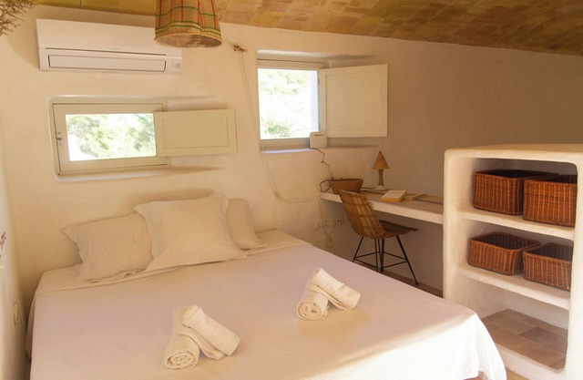 Luxury Countryside Villa with Private Pool Near the Beach. Cala Saona Formentera
