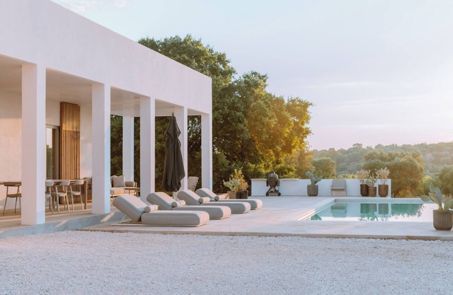Luxury design villa in the heart of Puglia with pool