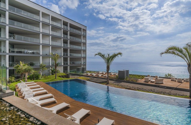 Luxury, elegance and sea view - Madeira Palace I
