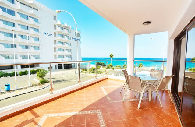 Luxury Five Bedroom Apartment with Pool