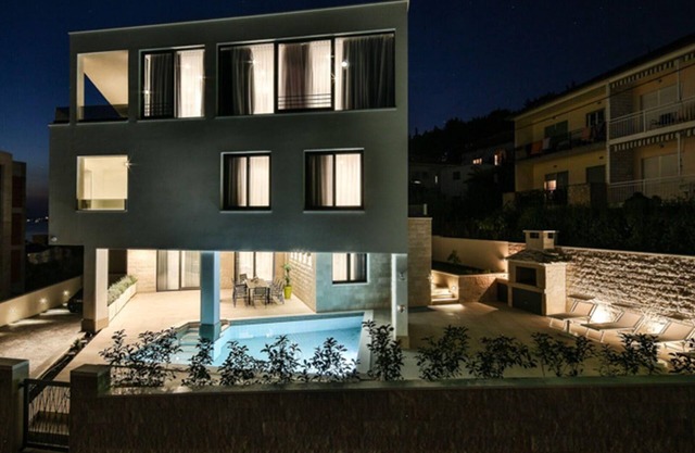 Luxury five star villa VIOLA with pool, sauna and gym near Trogir