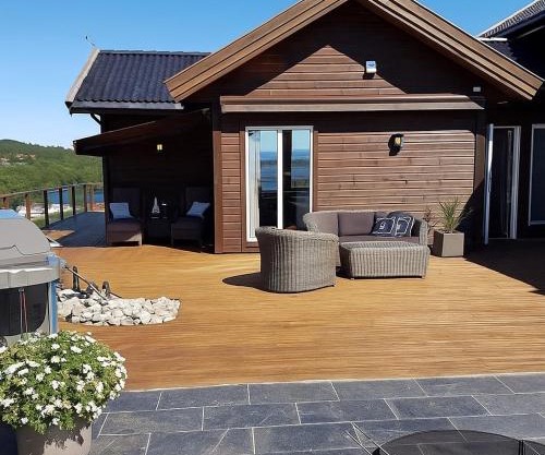 Luxury Fjord Cabin with Jacuzzi Stunning View and Grill Hut