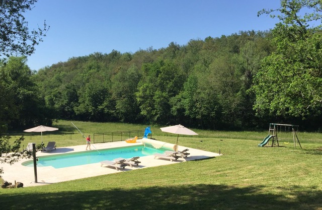 Luxury holidays in Brantome. Villa with pool on 13 hectares of land