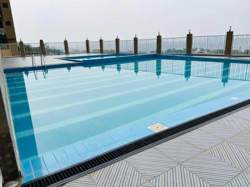Luxury Homes 1BR Kololo