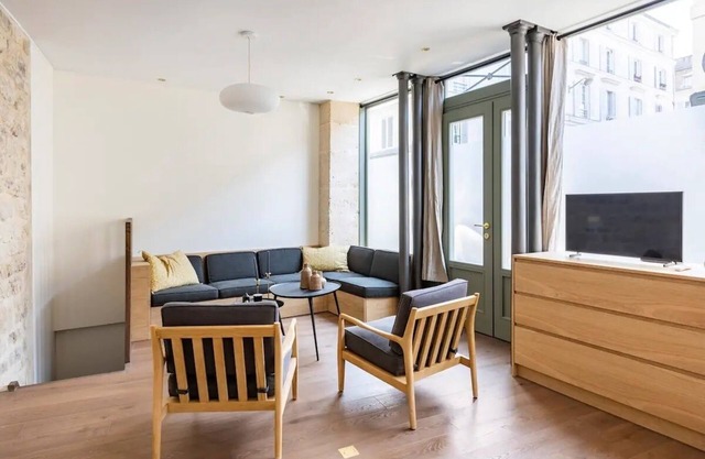 Luxury in the art of St Germain des Pres 3BR Outdoor