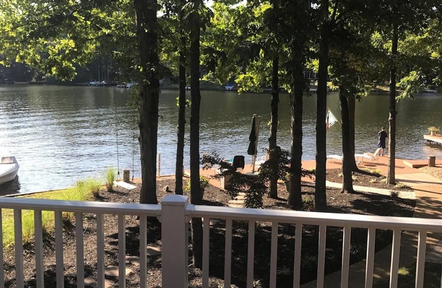 Luxury Lakefront Living with the Comforts of Home