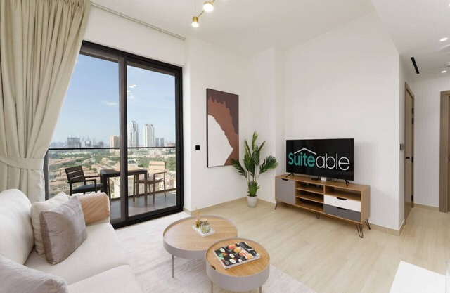 Luxury Living in 1 bedroom apartment in JVC