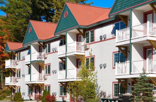 Luxury one bedroom and one bathroom unit was full amenities