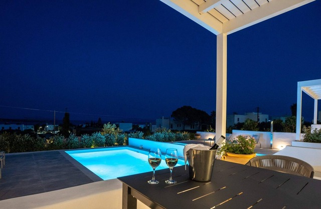 Luxury Paradise Villa Iliad In Paros