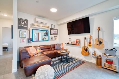 Luxury Penthouse - Rooftop Deck - 3BR - AC