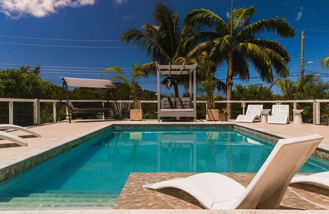 Luxury Private Villa in Jolly Harbour, Saint Mary 100