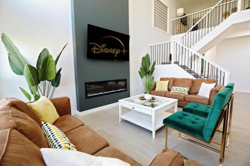 Luxury Retreat With AC Fireplace Garage Disney