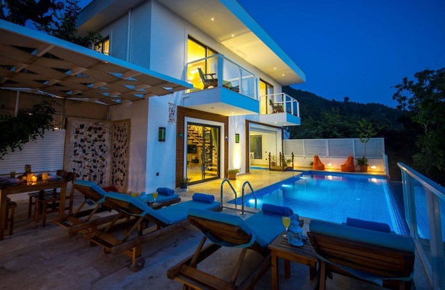 Luxury Secluded 2 Bedroom Villa with Heated Pool in Uzumlu Village, nr. Kalkan