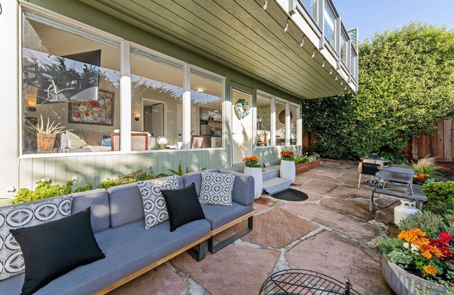 Luxury Spa Retreat Guest House with Ocean View