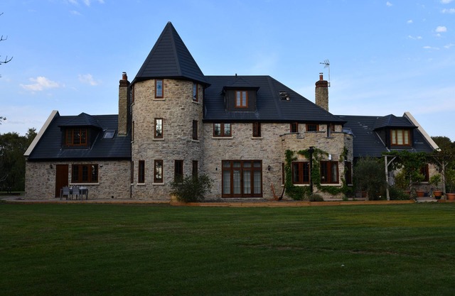 Luxury, Spacious French styled Chateau nestled in Challock, near Ashford, Kent