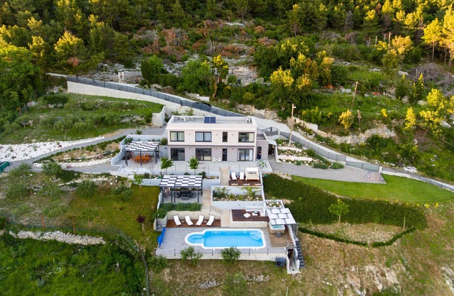Luxury spacious private villa on Kozjak hill overlooking dalmatian archipelago