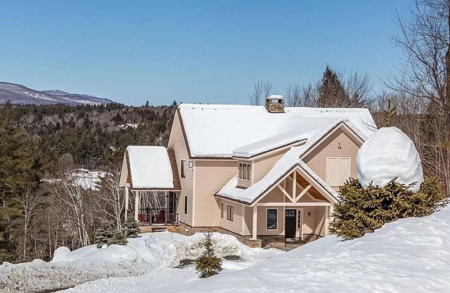 Luxury Stratton Mtn Home w/Bromley view-Huge Game Rm, VIP Mtn Parking